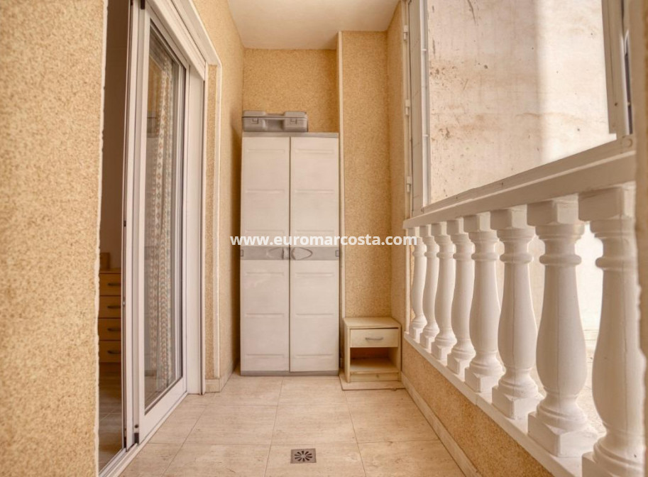 Objekte zum Wiederverkauf - Wohnung - Torrevieja - TORREVIEJA