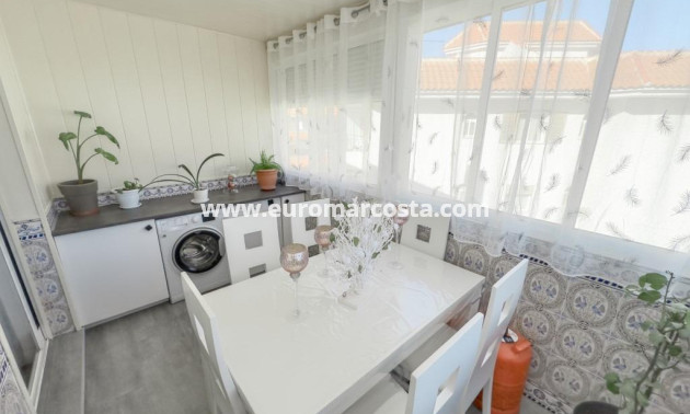 Objekte zum Wiederverkauf - Wohnung - Torrevieja - La Mata