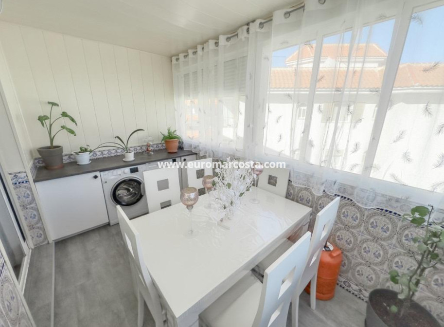Objekte zum Wiederverkauf - Wohnung - Torrevieja - La Mata