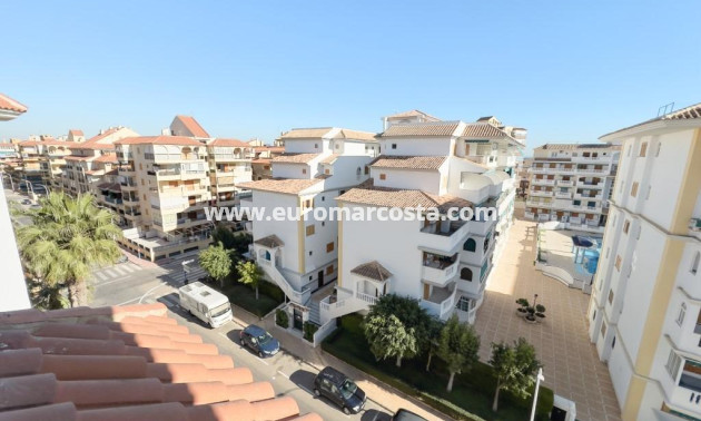 Objekte zum Wiederverkauf - Wohnung - Torrevieja - La Mata