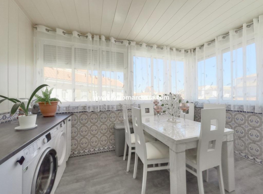 Objekte zum Wiederverkauf - Wohnung - Torrevieja - La Mata