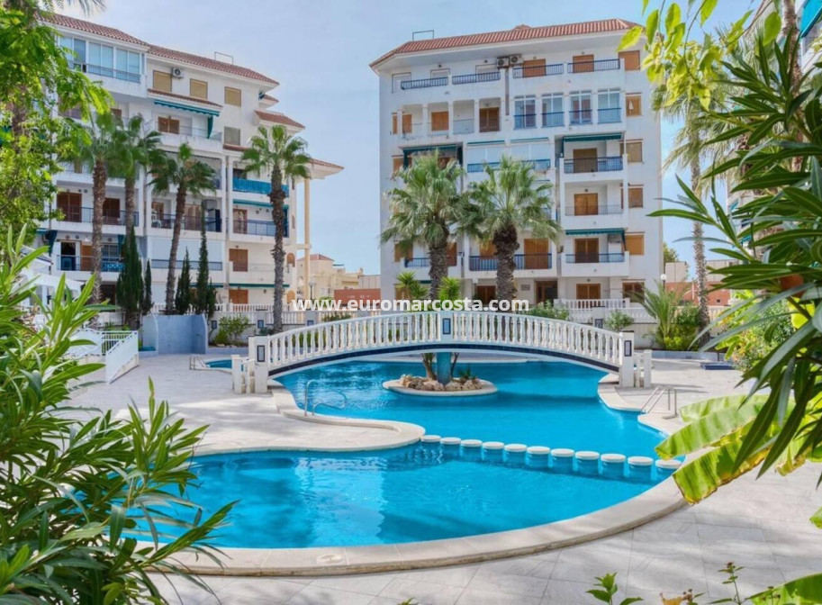 Objekte zum Wiederverkauf - Wohnung - Torrevieja - La Mata