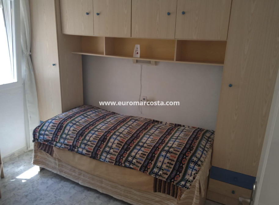 Objekte zum Wiederverkauf - Bungalow - Torrevieja - Calas blanca