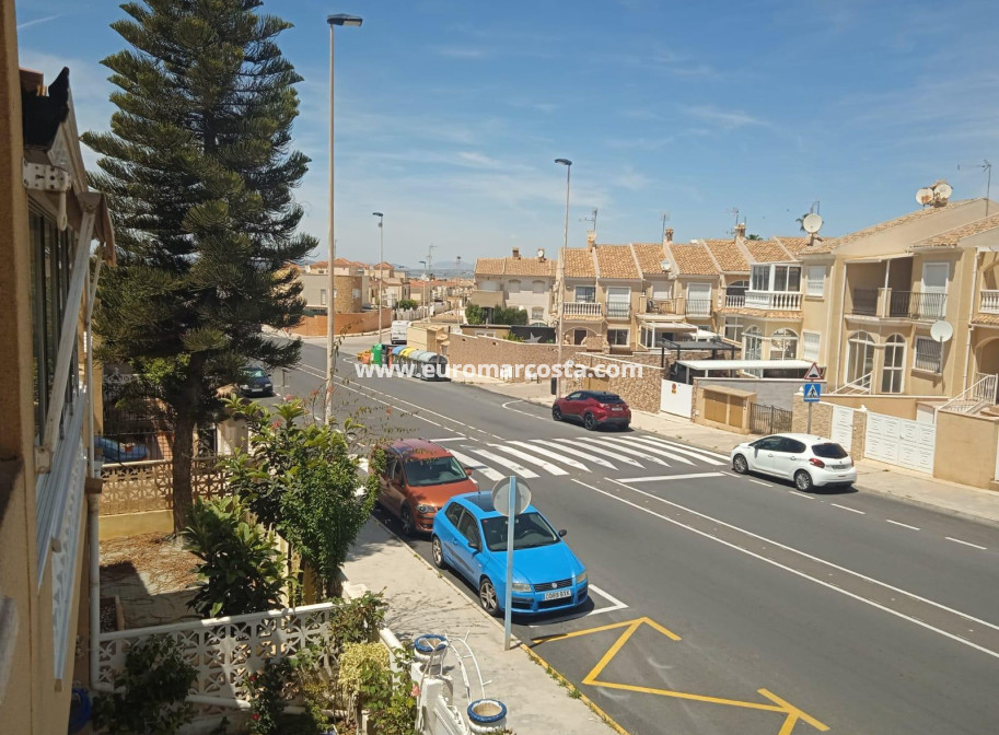 Objekte zum Wiederverkauf - Bungalow - Torrevieja - Calas blanca