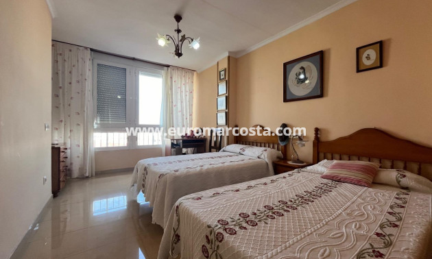 Venta - Apartamento / piso - Torrevieja - TORREVIEJA