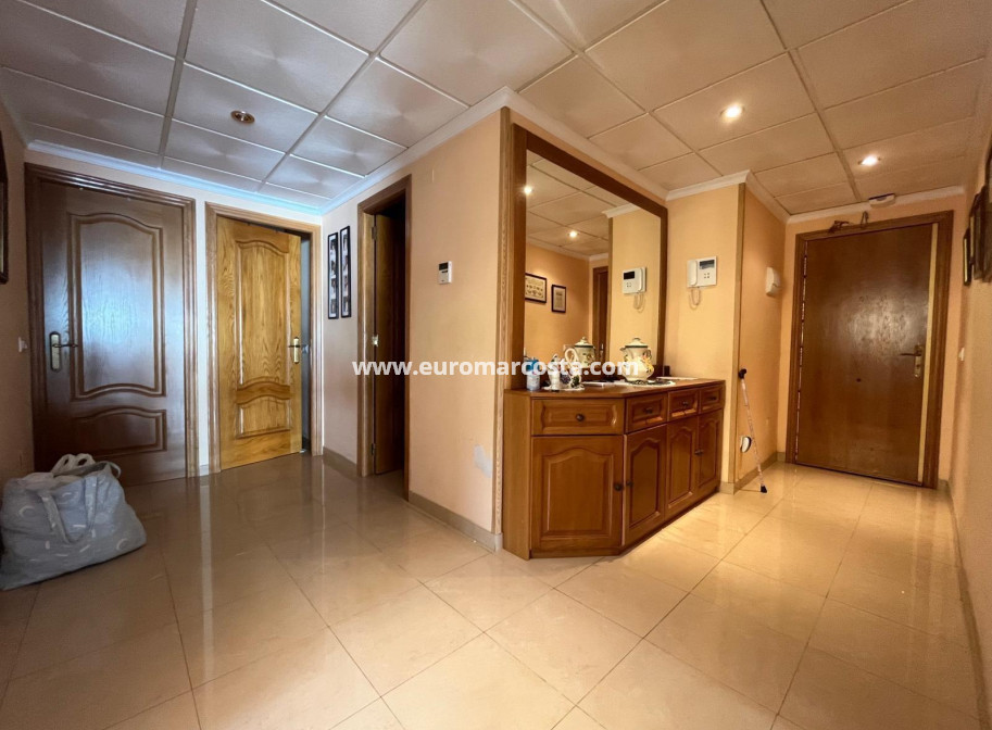 Venta - Apartamento / piso - Torrevieja - TORREVIEJA
