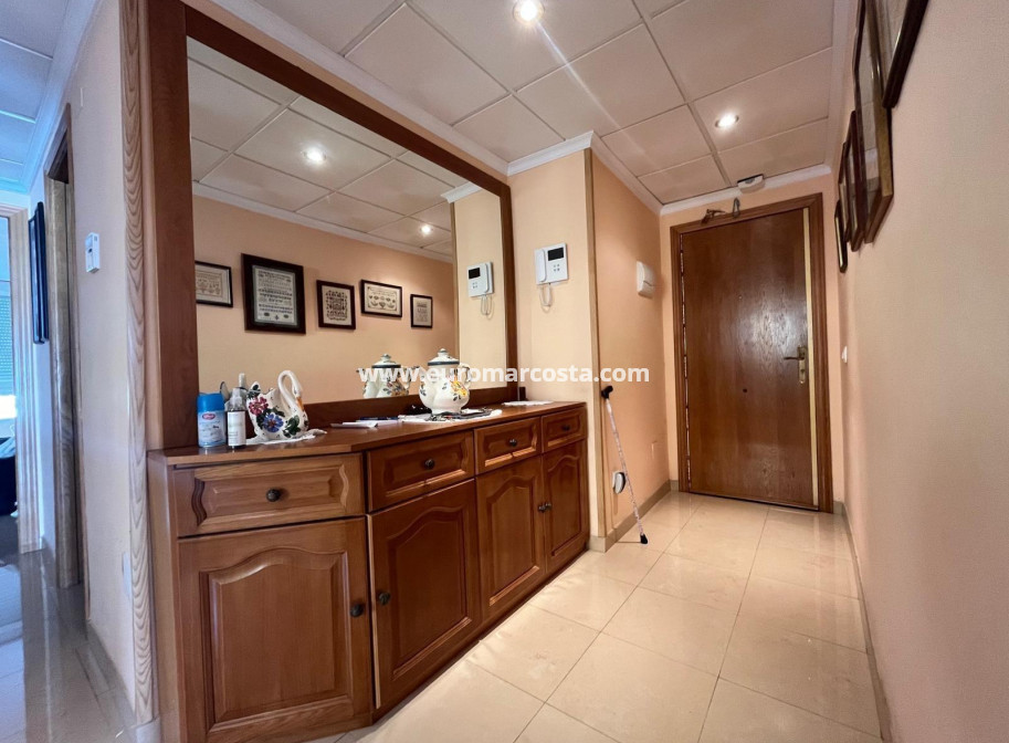 Venta - Apartamento / piso - Torrevieja - TORREVIEJA