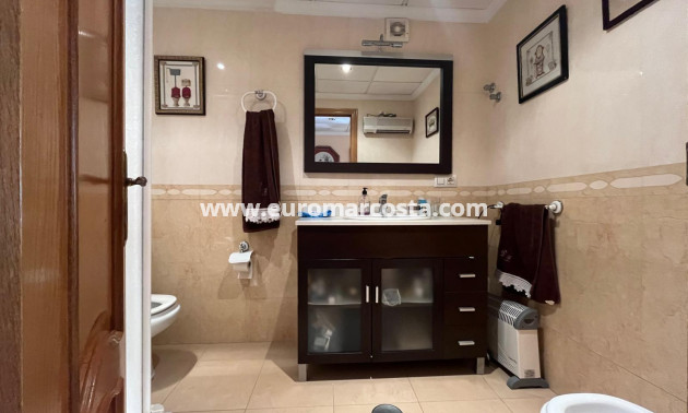 Venta - Apartamento / piso - Torrevieja - TORREVIEJA