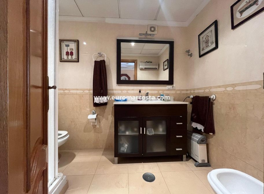 Venta - Apartamento / piso - Torrevieja - TORREVIEJA