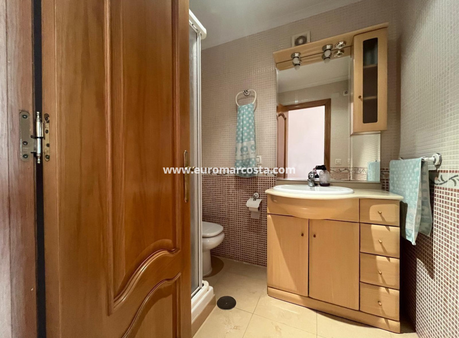 Venta - Apartamento / piso - Torrevieja - TORREVIEJA