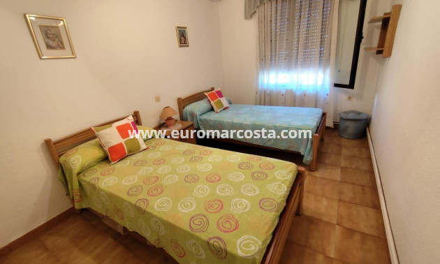 Objekte zum Wiederverkauf - Villa freitstehend - Torrevieja - TORREVIEJA