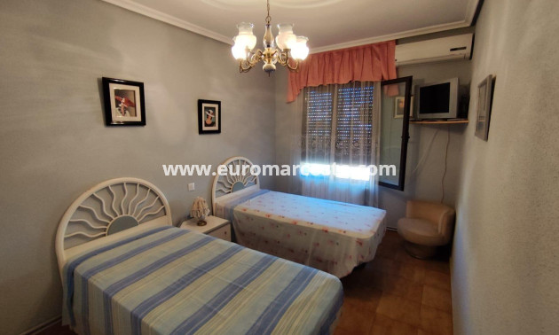 Objekte zum Wiederverkauf - Villa freitstehend - Torrevieja - TORREVIEJA