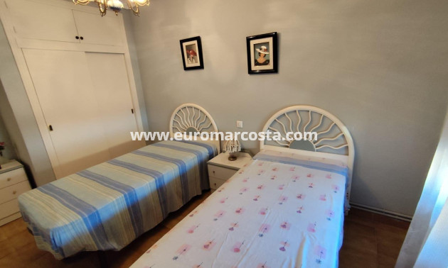 Objekte zum Wiederverkauf - Villa freitstehend - Torrevieja - TORREVIEJA