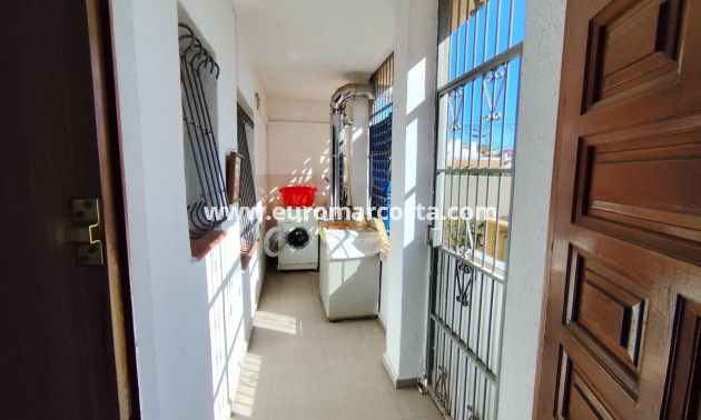 Objekte zum Wiederverkauf - Villa freitstehend - Torrevieja - TORREVIEJA