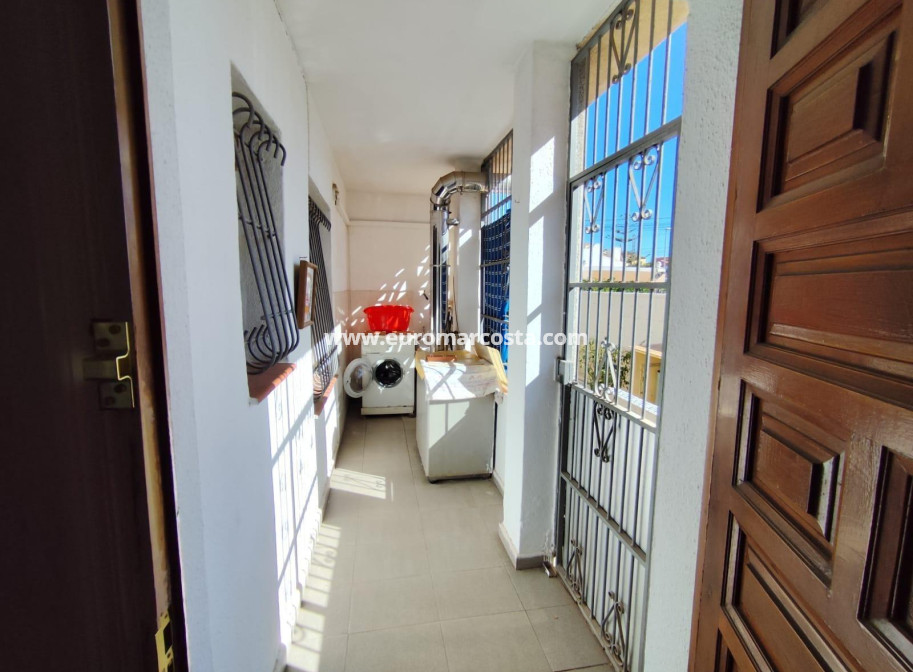 Objekte zum Wiederverkauf - Villa freitstehend - Torrevieja - TORREVIEJA