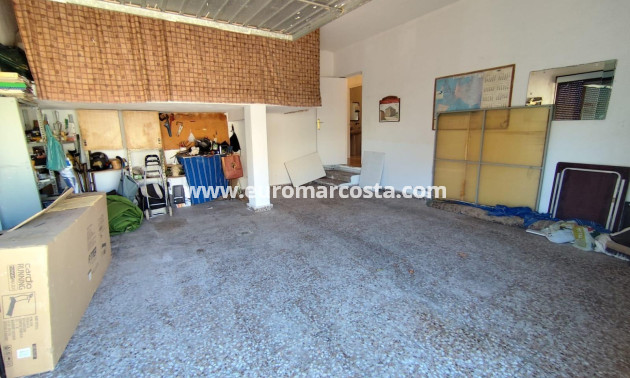 Objekte zum Wiederverkauf - Villa freitstehend - Torrevieja - TORREVIEJA