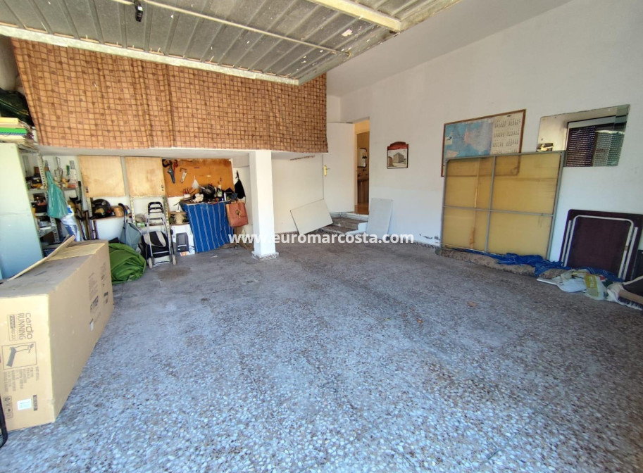 Objekte zum Wiederverkauf - Villa freitstehend - Torrevieja - TORREVIEJA