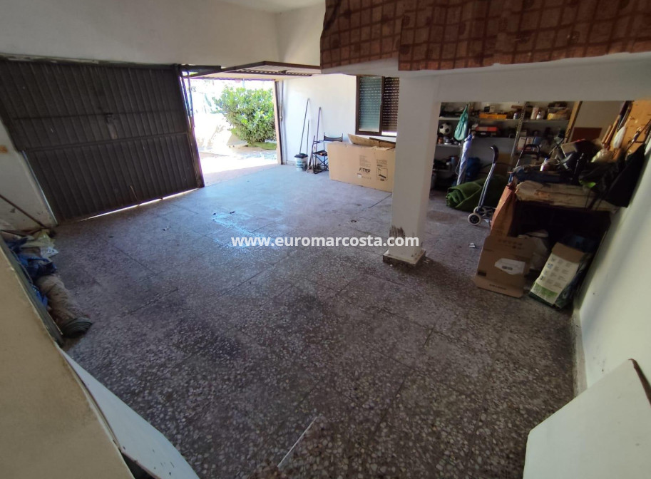Objekte zum Wiederverkauf - Villa freitstehend - Torrevieja - TORREVIEJA