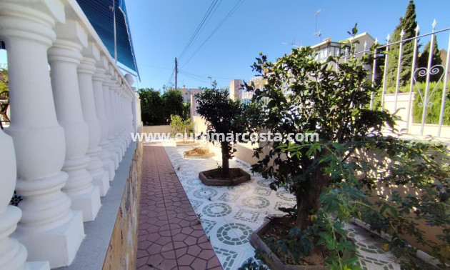 Objekte zum Wiederverkauf - Villa freitstehend - Torrevieja - TORREVIEJA