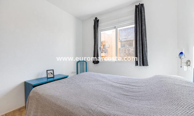 Sale - Apartment / flat - Torrevieja - TORREVIEJA