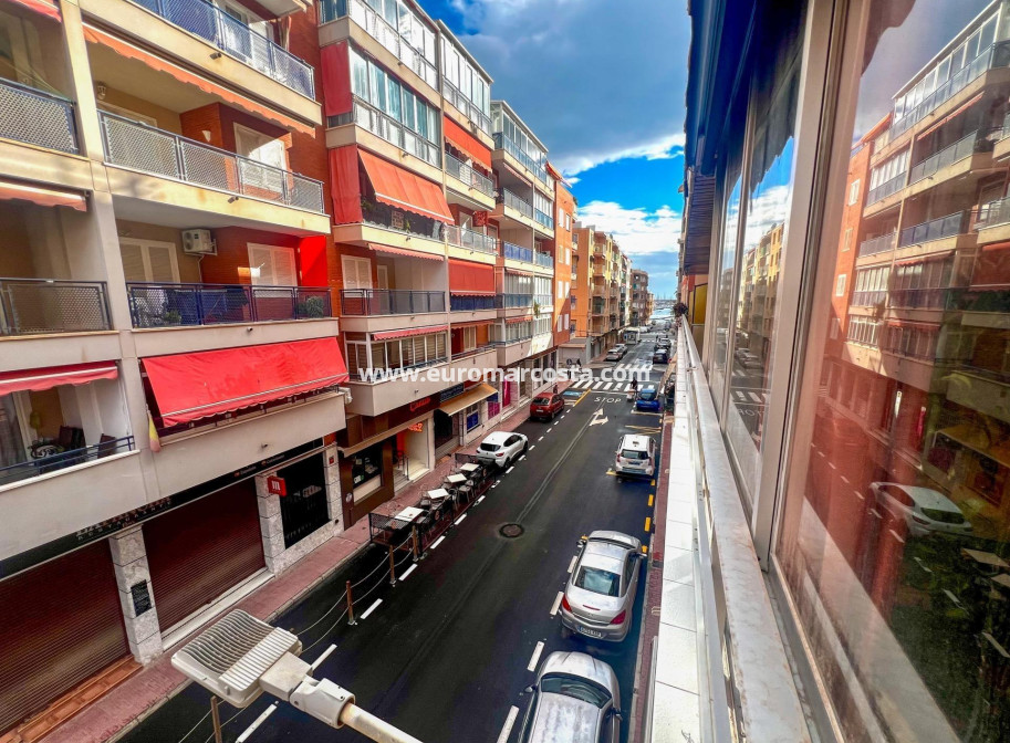 Sale - Apartment / flat - Torrevieja - TORREVIEJA
