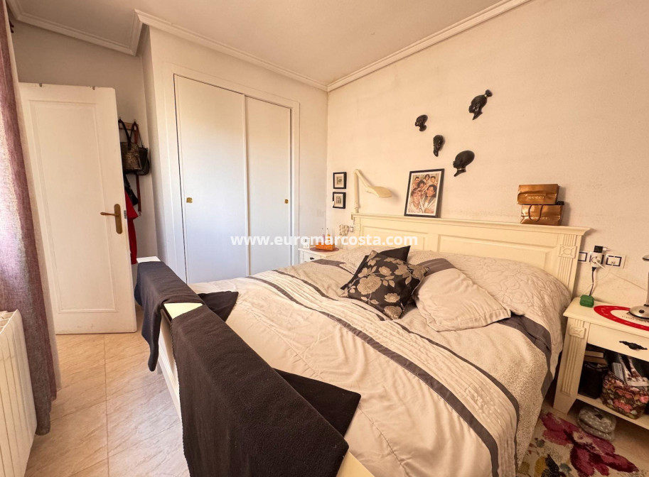 Objekte zum Wiederverkauf - Wohnung - Torrevieja - TORREVIEJA