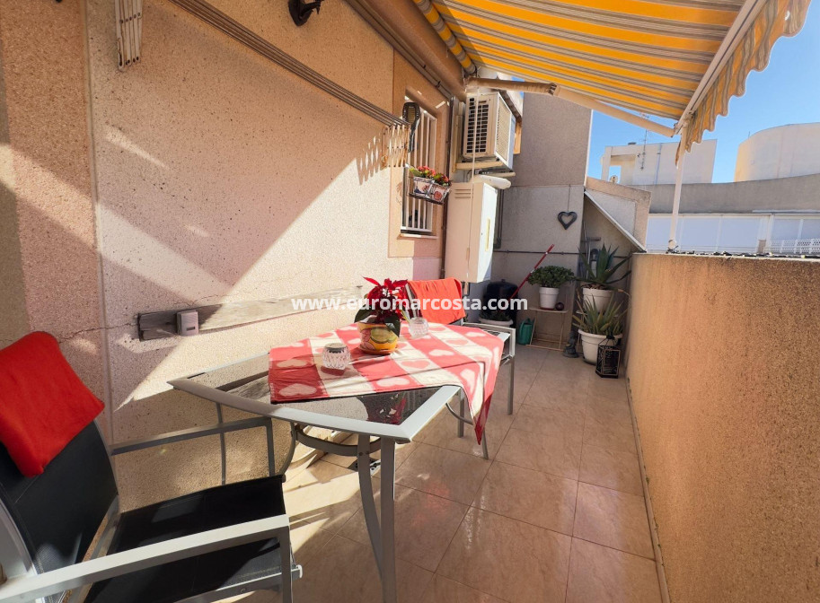 Objekte zum Wiederverkauf - Wohnung - Torrevieja - TORREVIEJA