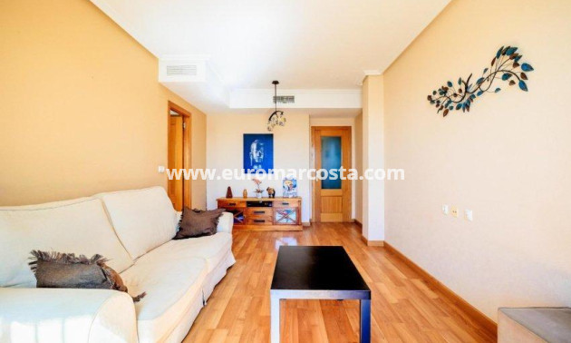 Sale - Apartment / flat - Torrevieja - TORREVIEJA