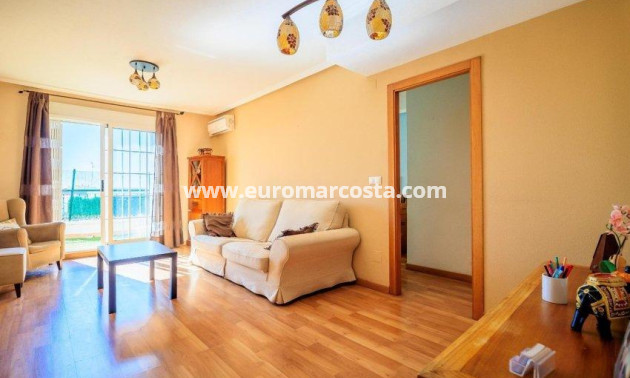 Sale - Apartment / flat - Torrevieja - TORREVIEJA