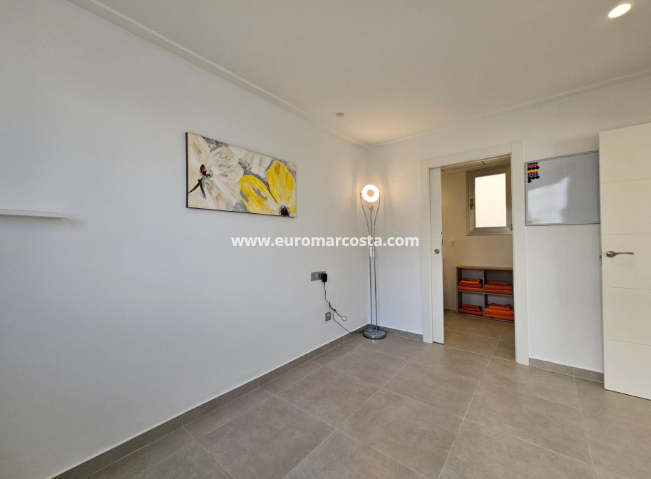 Venta - Villa - Orihuela Costa - Lomas de Cabo Roig-Los Dolses