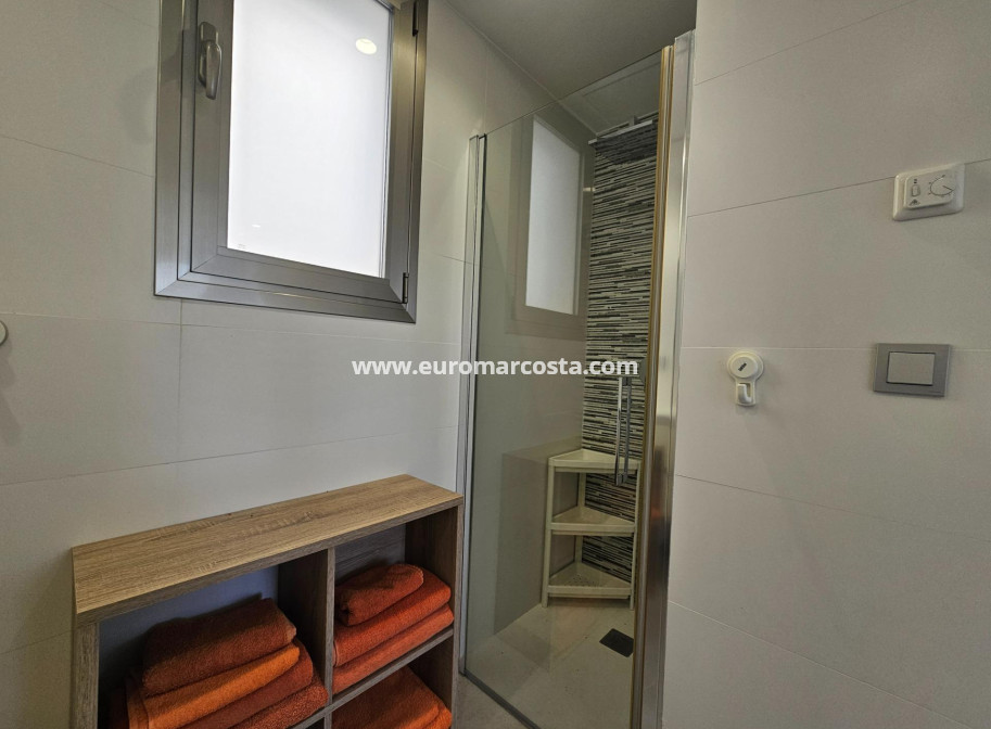 Venta - Villa - Orihuela Costa - Lomas de Cabo Roig-Los Dolses