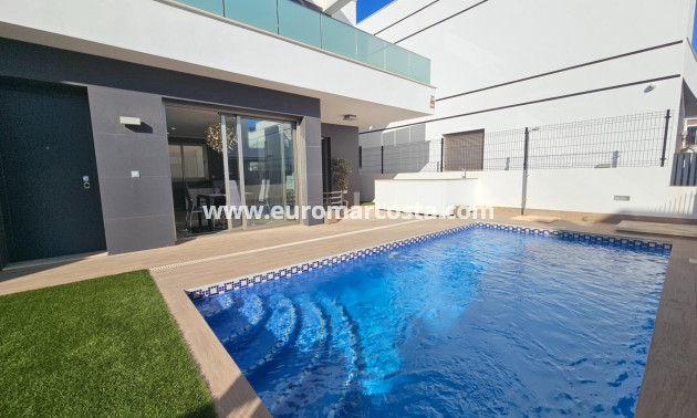 Venta - Villa - Orihuela Costa - Lomas de Cabo Roig-Los Dolses
