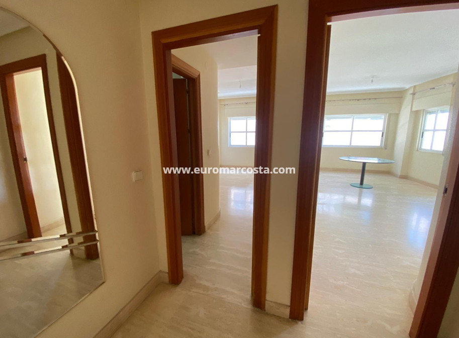 Venta - Apartamento / piso - Torrevieja - TORREVIEJA