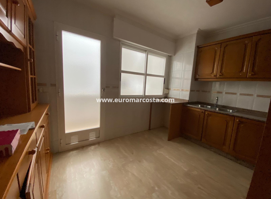 Venta - Apartamento / piso - Torrevieja - TORREVIEJA