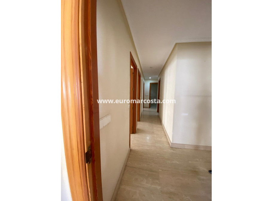 Venta - Apartamento / piso - Torrevieja - TORREVIEJA