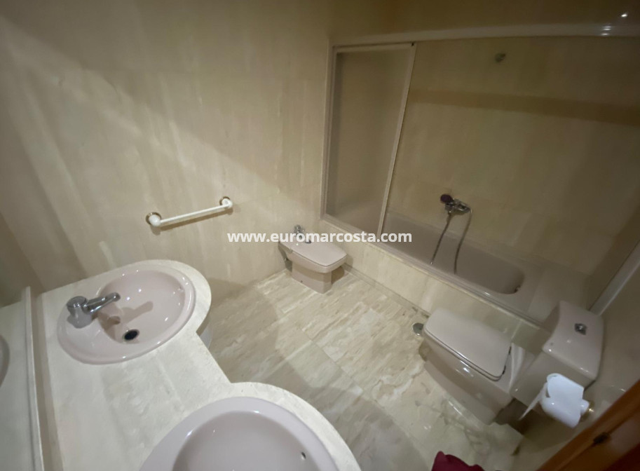 Venta - Apartamento / piso - Torrevieja - TORREVIEJA