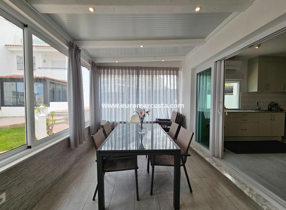 Sale - Townhouse - Torrevieja - TORREVIEJA