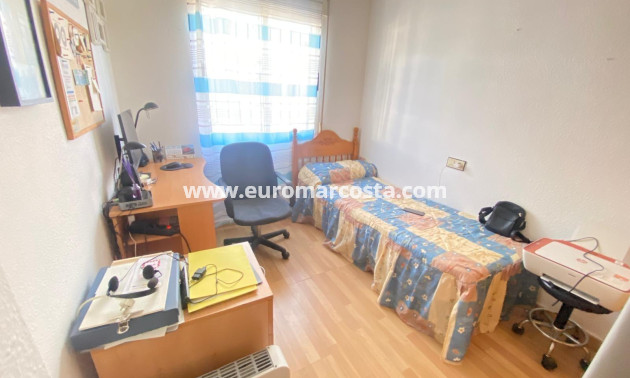 Objekte zum Wiederverkauf - Stadthaus - Torrevieja - Carrefour