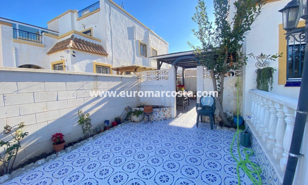 Objekte zum Wiederverkauf - Stadthaus - Torrevieja - Carrefour