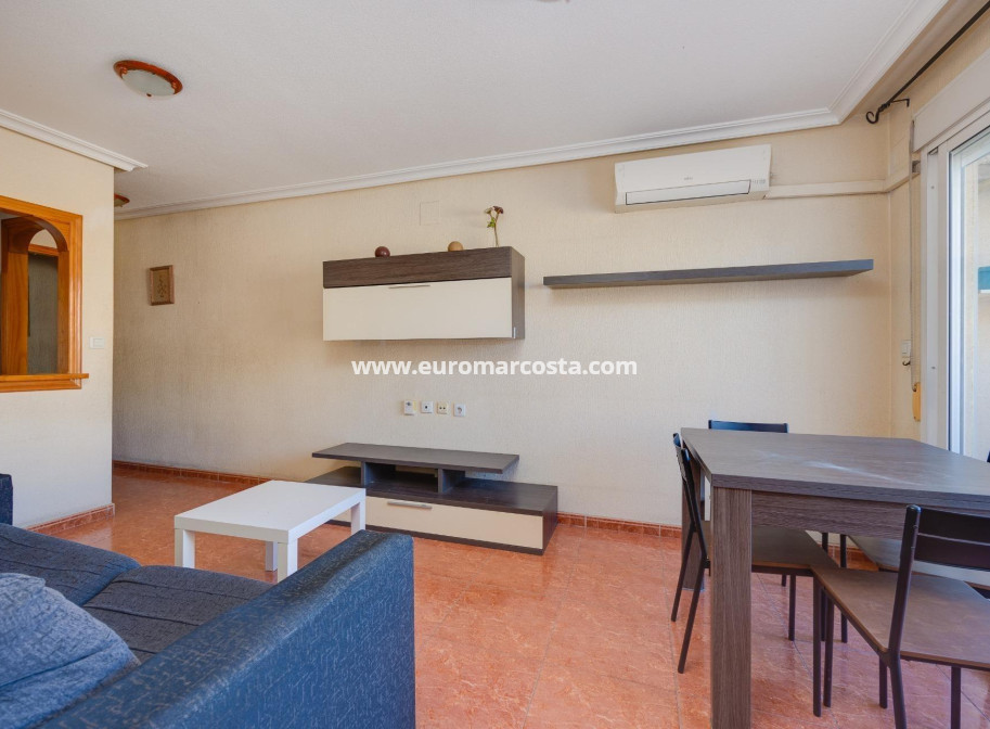 Venta - Apartamento / piso - Torrevieja - TORREVIEJA