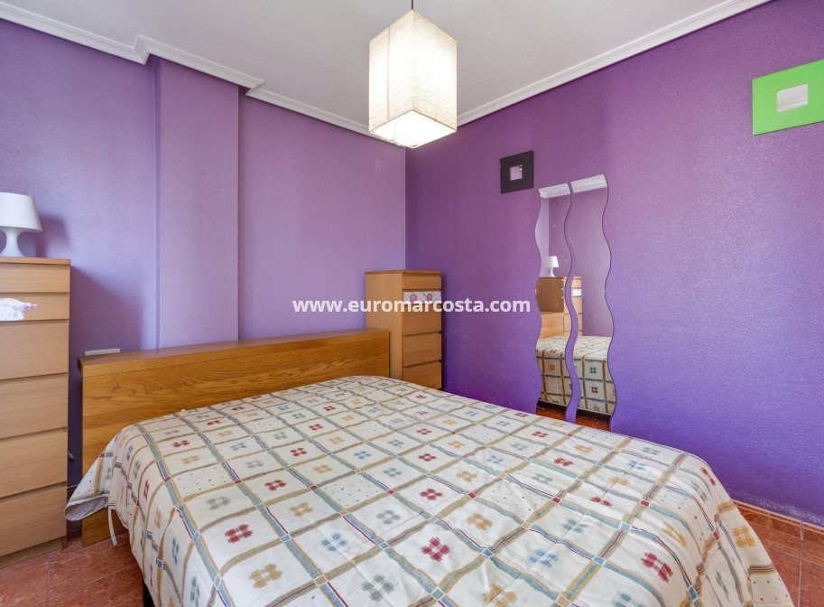 Venta - Apartamento / piso - Torrevieja - TORREVIEJA