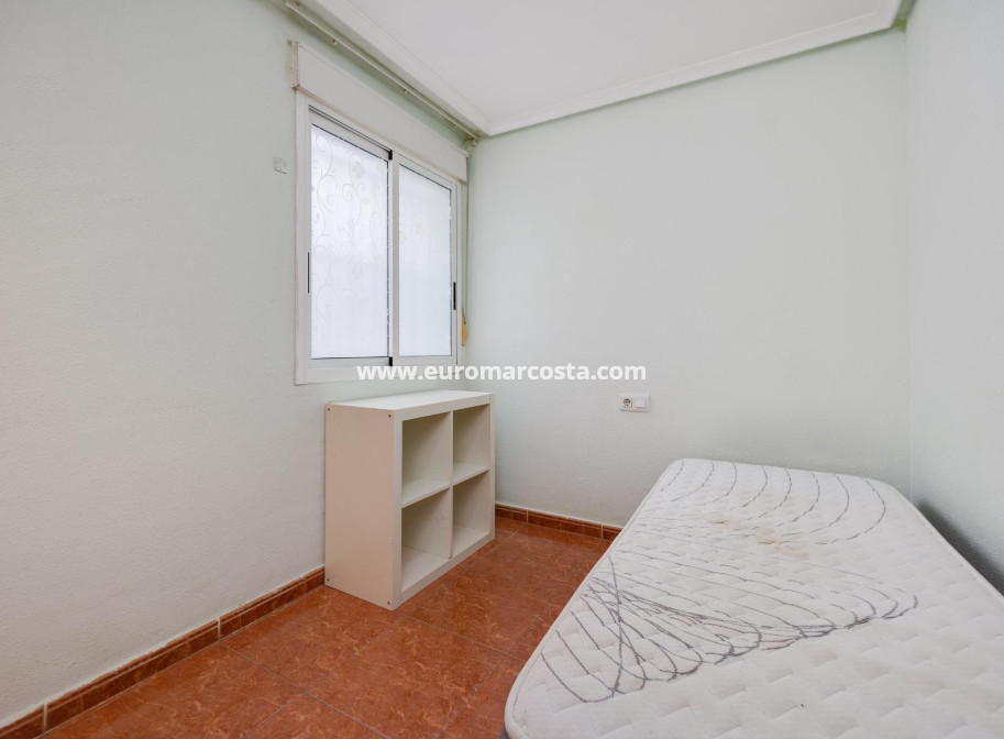 Venta - Apartamento / piso - Torrevieja - TORREVIEJA