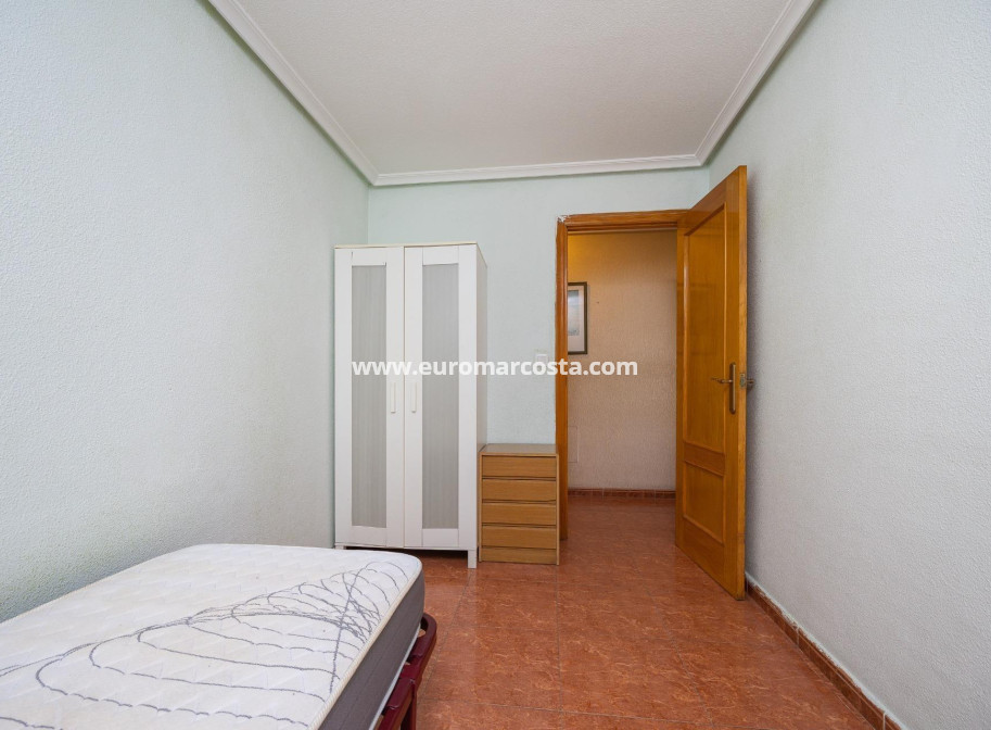 Venta - Apartamento / piso - Torrevieja - TORREVIEJA