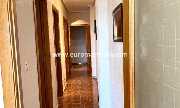 Objekte zum Wiederverkauf - Wohnung - Formentera del Segura - Pueblo 5