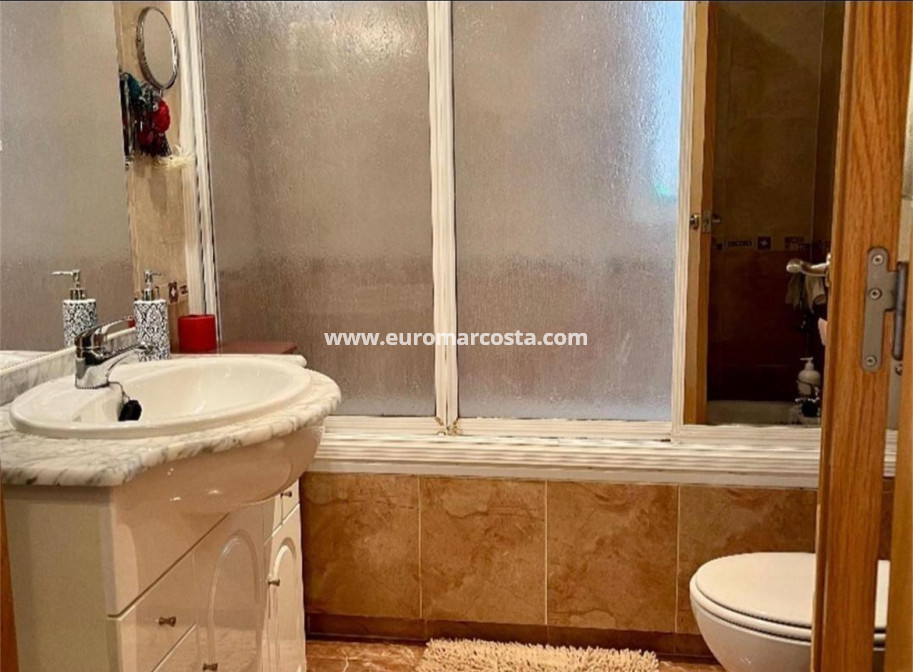 Objekte zum Wiederverkauf - Wohnung - Formentera del Segura - Pueblo 5