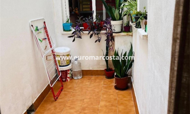 Objekte zum Wiederverkauf - Wohnung - Formentera del Segura - Pueblo 5