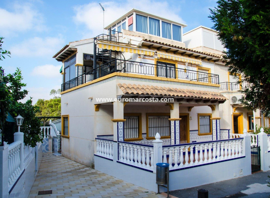 Objekte zum Wiederverkauf - Stadthaus - Orihuela Costa