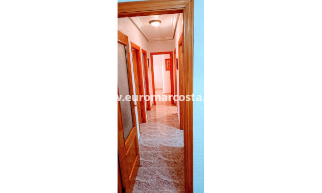 Venta - Apartamento / piso - Torrevieja - TORREVIEJA
