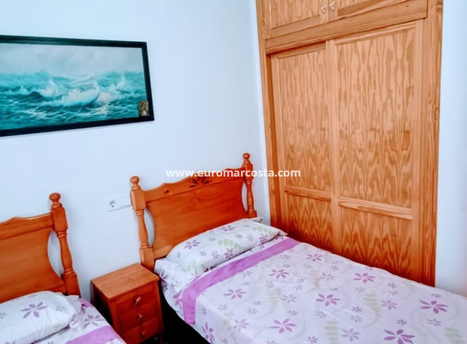 Venta - Apartamento / piso - Torrevieja - TORREVIEJA