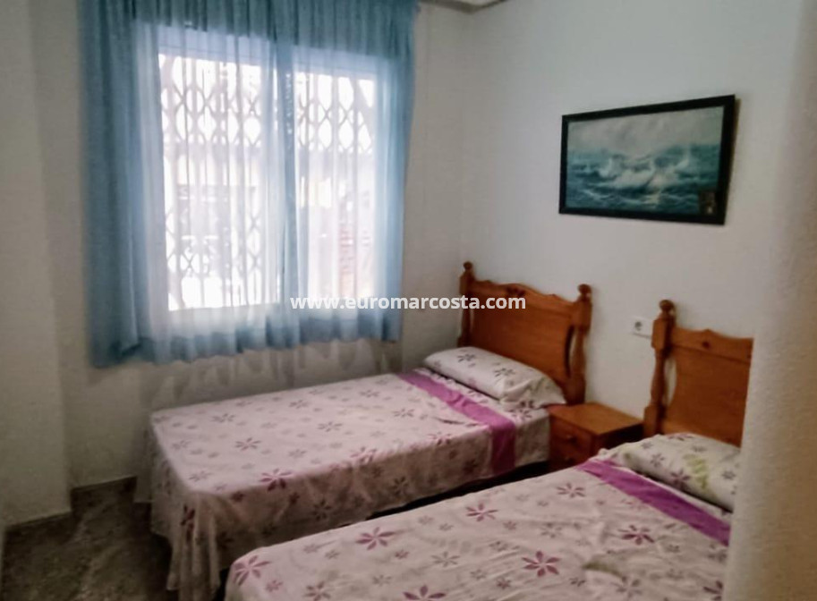 Venta - Apartamento / piso - Torrevieja - TORREVIEJA